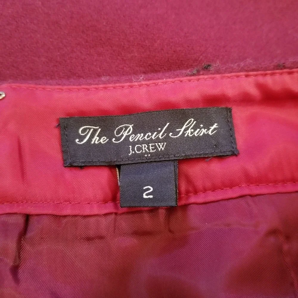 J Crew 2 Purple Wool Pencil Skirt Back Slit No Pockets Twee Academia Career Offi